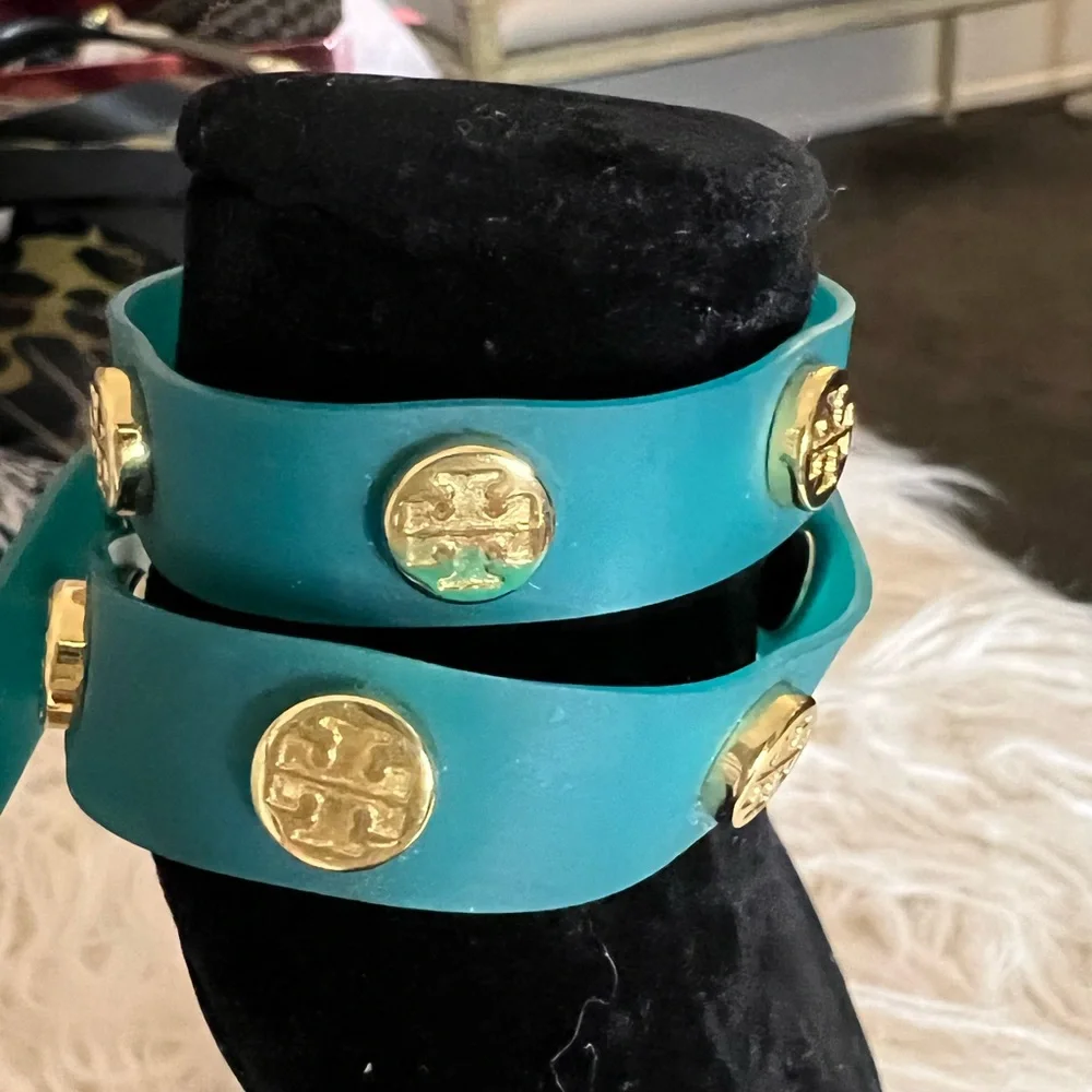 Tory Burch Logo Studded Jelly Wrap Turquoise Bracelet